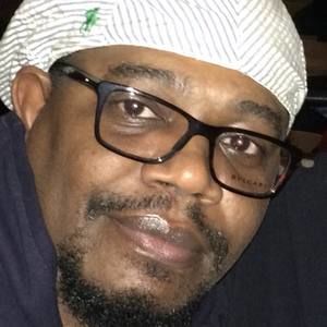 Meet your Posher, Lawrence